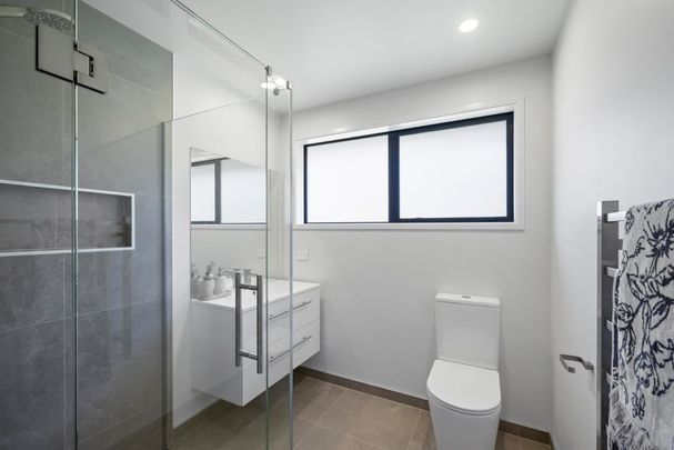 1/21B Sycamore Grove,Vogeltown - Photo 1