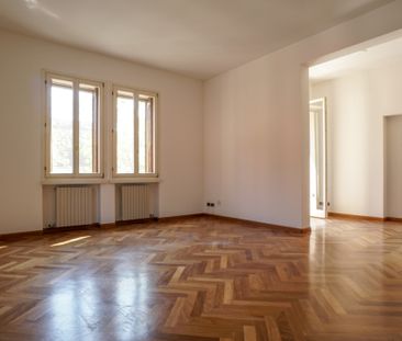 APPARTAMENTO IN AFFITTO CON TRE CAMERE - ZONA SAN ZENO / PORTA PALIO - Photo 2