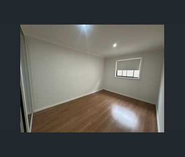 Spacious Granny Flat for Rent in the heart of Mount Pritchard - Photo 3