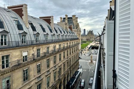 Appartement à louer rue Saint-Honoré, Paris 1er - Photo 2