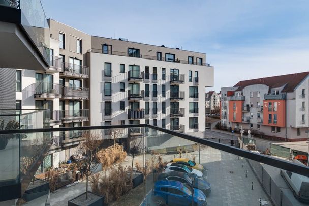 Przestronna kawalerka w prestiżowym budynku 31.71 m² - Фото 1