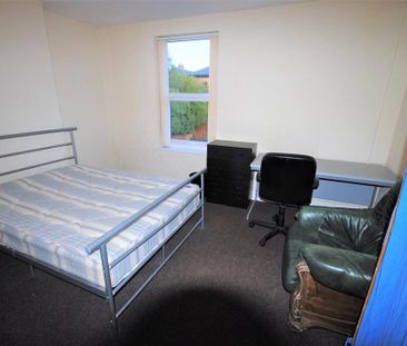 4 bedroom house to rent - Photo 6