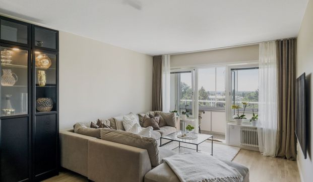 Karlslundsgatan, Södertälje - Photo 1