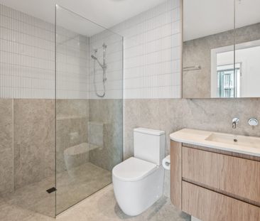 Modern Coastal Apartment Living in Scarborough - Photo 4