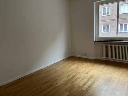 Tranemansgatan 18 - Photo 2