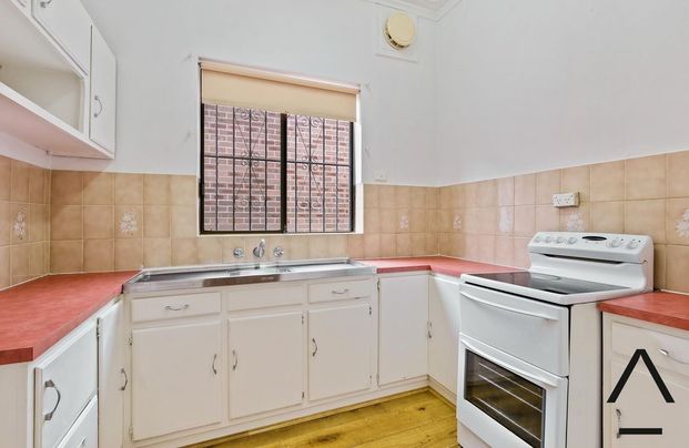 Perfectly Positioned 3-Bedroom Home in the Heart of Dulwich Hill - Photo 1