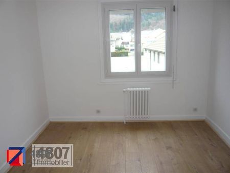 Location appartement rénové 4 pièces 82 m² à Scionzier (74950) 5 - Photo 5