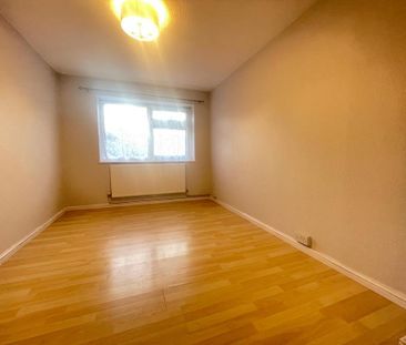 3 bedroom apartment to rent - Photo 1