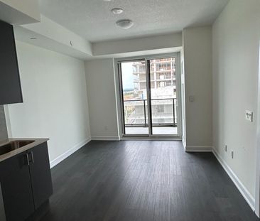 For Lease - 3220 William Coltson Avenue Unit# 1405, Oakville, Ontario - Photo 6