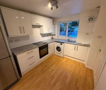 Lay Gardens, Leamington Spa, CV31 - Photo 3