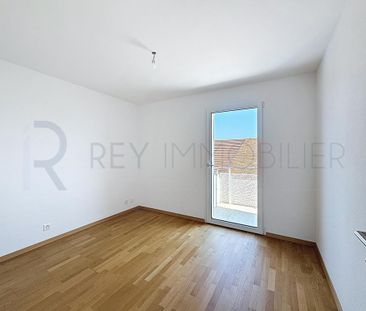 Bright attic in the center of the village - Photo 2