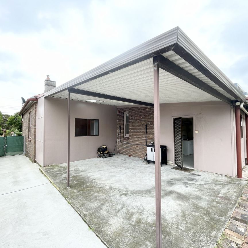 FULL BRICK 4 BEDROOM HOUSE IN ROSEBERY WITH HUGE YARD - Photo 1