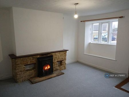 2 bedroom terraced house to rent - Photo 3