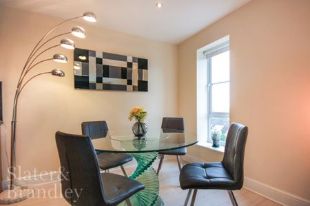 2 bedroom flat to rent - Photo 3