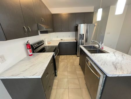 For Lease - 308 Louise Street, Welland, Ontario - Photo 2