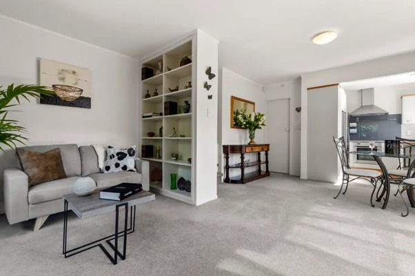 Unit 1, 127 Grand Drive, Remuera, Auckland - Photo 1