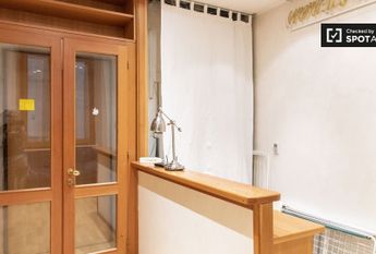 Mieszkanie na wynajem - 150 m² - 5 pokoi Roma Lacjum