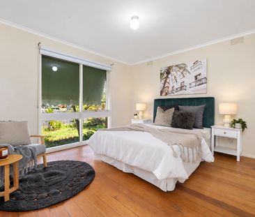 Family home in a great location! - Photo 5