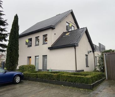 Instapklare studio met autostaanplaats in OLV Olen ! - Photo 2