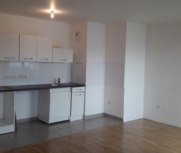 location Appartement F3 DE 58.7m² À CERGY - Photo 6