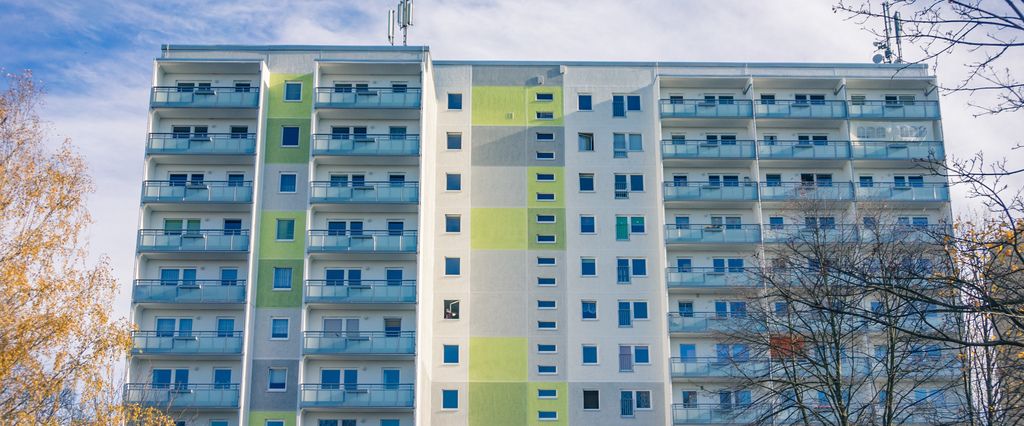 Bezugsfertige 3-Raum-Wohnung mit Balkon - Foto 1