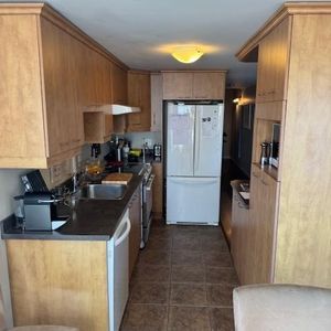 Appartement 4 1/2 - 401-3500 chemin Saint-Louis, Sainte-Foy - Photo 2