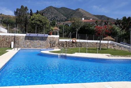 Alquiler de piso en Calle Carvajal - Photo 4