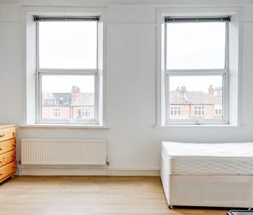 Studio Flat To Let - Photo 6