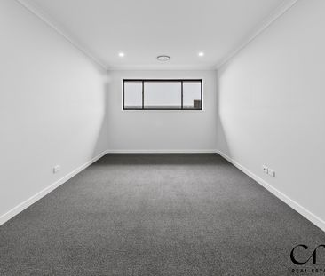 5 Glen Lorne Circuit, Gilead NSW 2560 - House For Rent | Domain - Photo 2