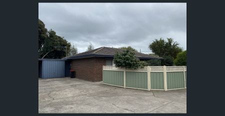 MOVE-IN READY! - Photo 2