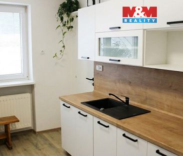 Pronájem bytu 3+1 65 m² - Photo 1