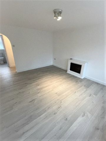 2 Bedroom Apartment, Chester - Photo 3