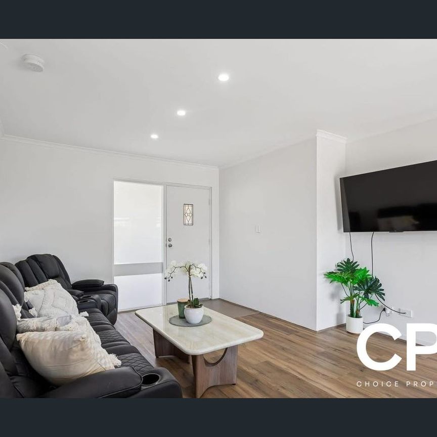 Freshly Renovated 2-Bedroom Unit in Prime Location - Photo 1