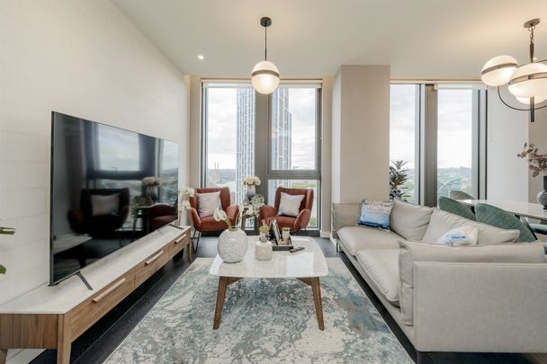 Damac Tower, SW8 - Photo 1