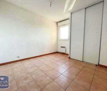 Location Appartement 3 pièces 52m² SORGUES 84700 - Photo 1