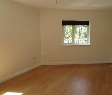 Acre Street, Huddersfield - Photo 3