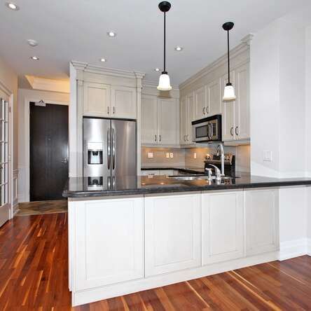For Lease - 20 Burkebrook Place Unit# 401, Toronto, Ontario - Photo 1
