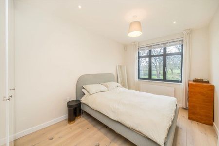 Alleyn Park, West Dulwich, SE21 - Photo 3