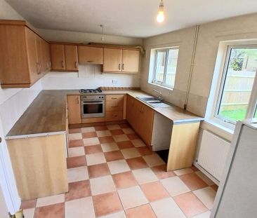 Canterbury Way, STEVENAGE - Photo 5