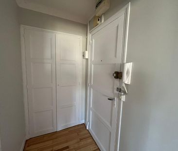 Location Appartement 2 pièces 55m² LISIEUX 14100 - Photo 5