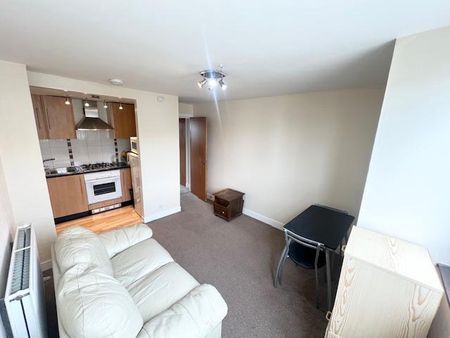 1 bedroom flat to rent - Photo 3