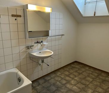 2.5 Zimmer, 2. Stock - Photo 3