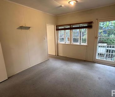 Unfurnished - 1 Bedroom Unit in a Prime Location. - Photo 5