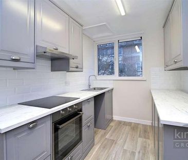 Moorfield, Harlow, CM18 - Photo 6