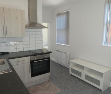 1 bedroom flat to rent - Photo 6