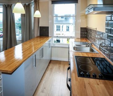 2 Bed Flat, Compton Road, BN1 - Photo 5