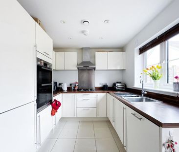 4 bedroom house to rent - Photo 2