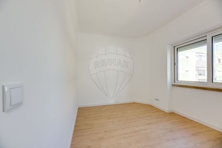 Apartamento T2 em Lisboa - Photo 3