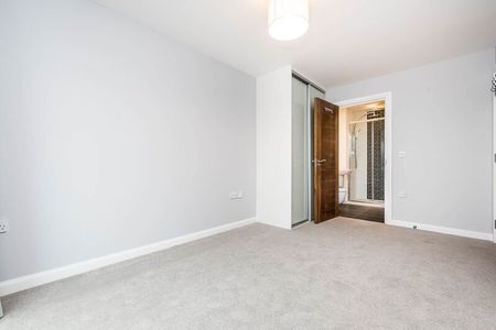 2 Bed Flat, Park Road, N8 - Photo 5