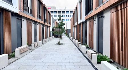 Modern 1BR Townhouse in Te Aro - Photo 3